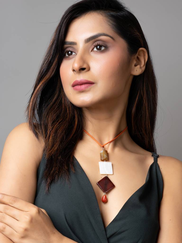 Brown White Onyx Agate Mother Of Pearl Designer Sleek Necklace With Suede Cord : LAANP165