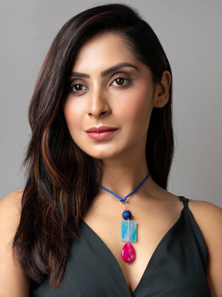 Pink Blue Onyx Agate Druzy Designer Sleek Necklace With Blue Suede Cord : LAANP160
