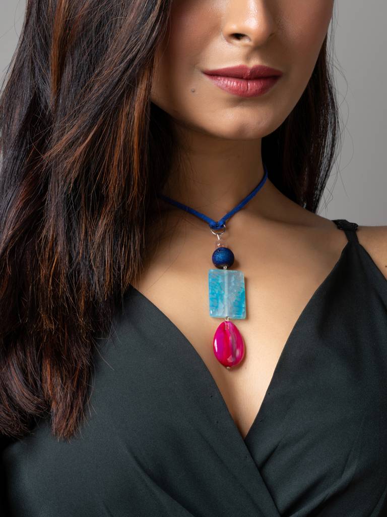 Pink Blue Onyx Agate Druzy Designer Sleek Necklace With Blue Suede Cord : LAANP160