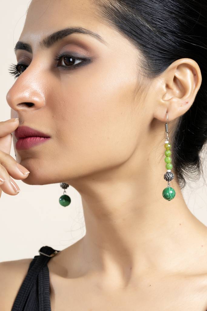 Handmade Green Malachite Onyx Dangle Earrings : LAAER588