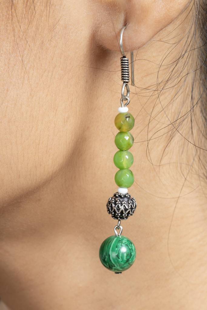 Handmade Green Malachite Onyx Dangle Earrings : LAAER588