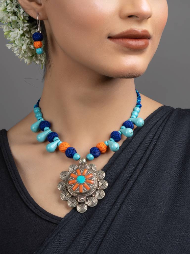 Turquoise Blue Orange Original Tibetan Floral Pendant Necklace Set : LAANP183