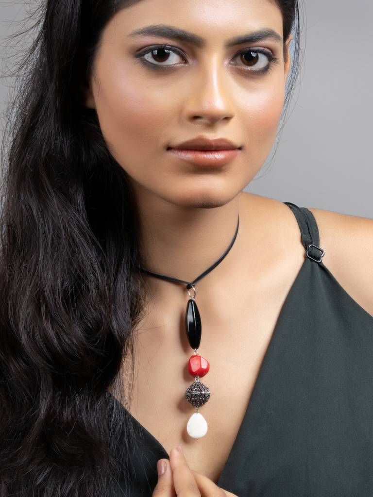 White Red Black Mother Of Pearl Coral Jade Sleek Necklace With Adjustable Suede Cord : LAANP196