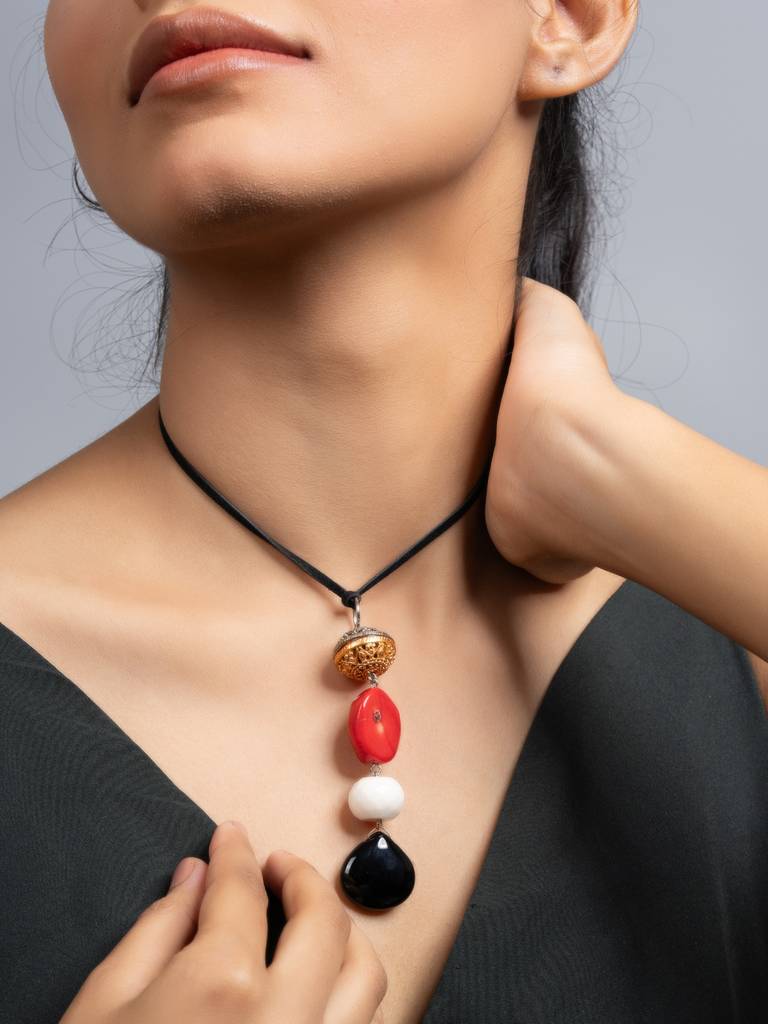 Red Black White Coral Jade Sleek Necklace With Adjustable Suede Cord : LAANP189