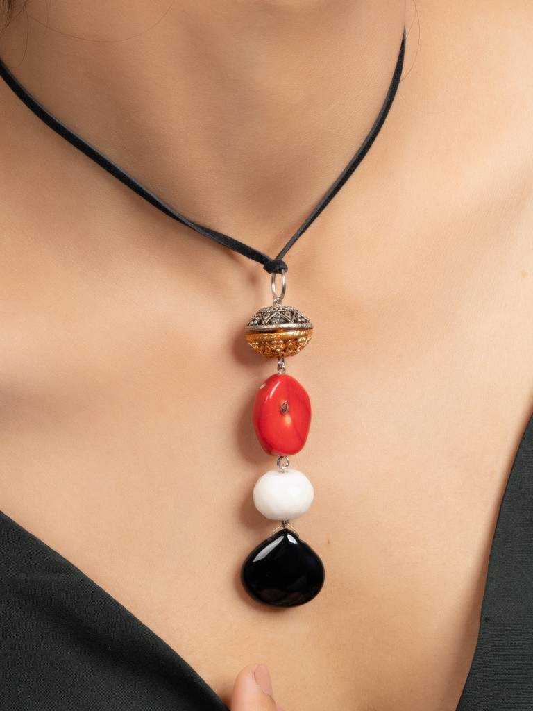 Red Black White Coral Jade Sleek Necklace With Adjustable Suede Cord : LAANP189