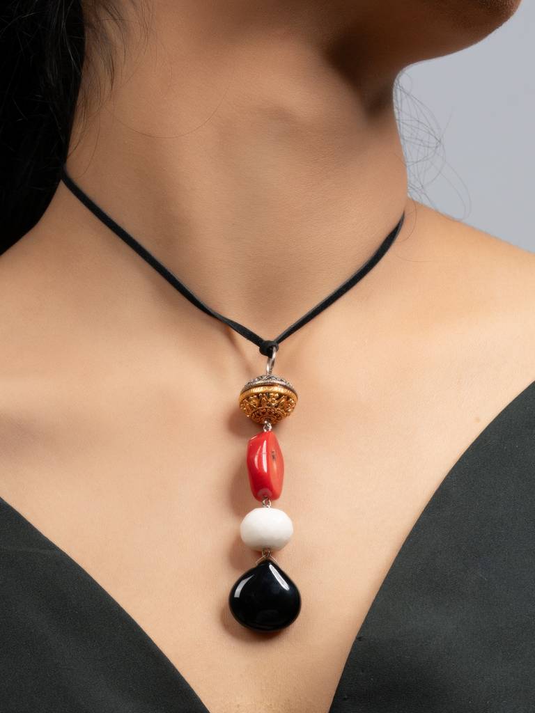 Red Black White Coral Jade Sleek Necklace With Adjustable Suede Cord : LAANP189