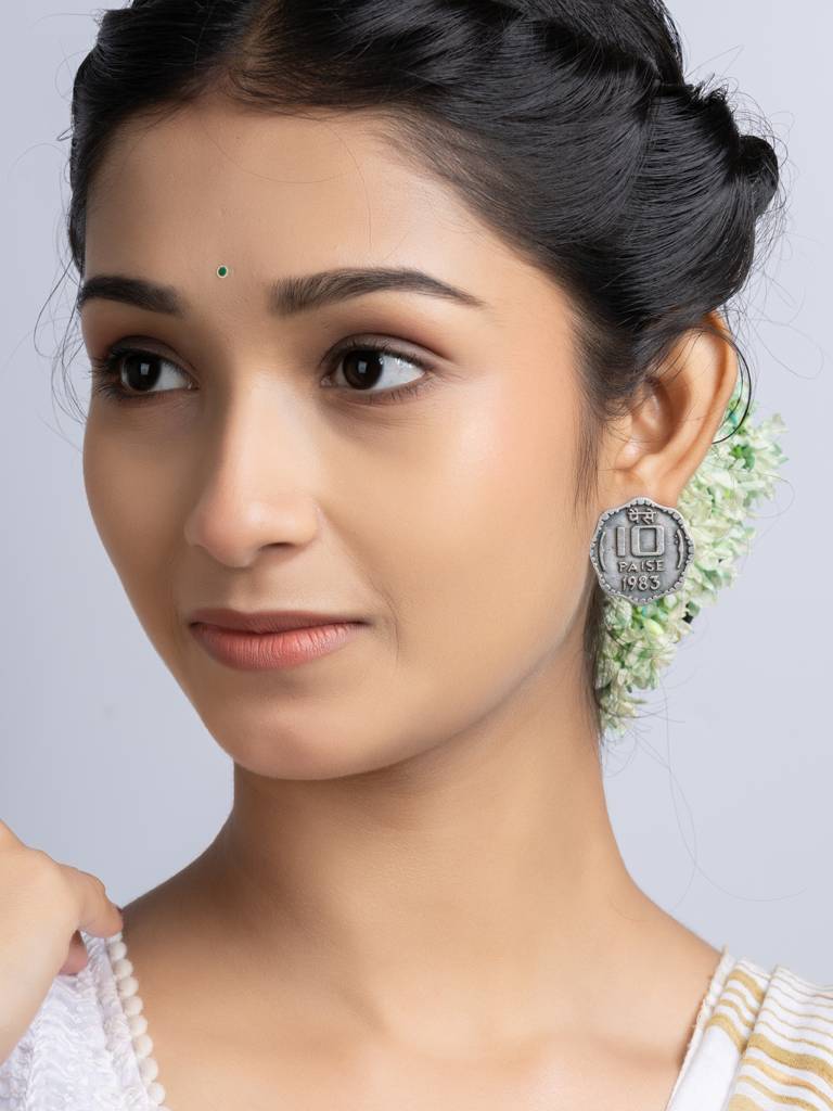 Oxidized Silver Ten Paise Stud Earring : LAAER736