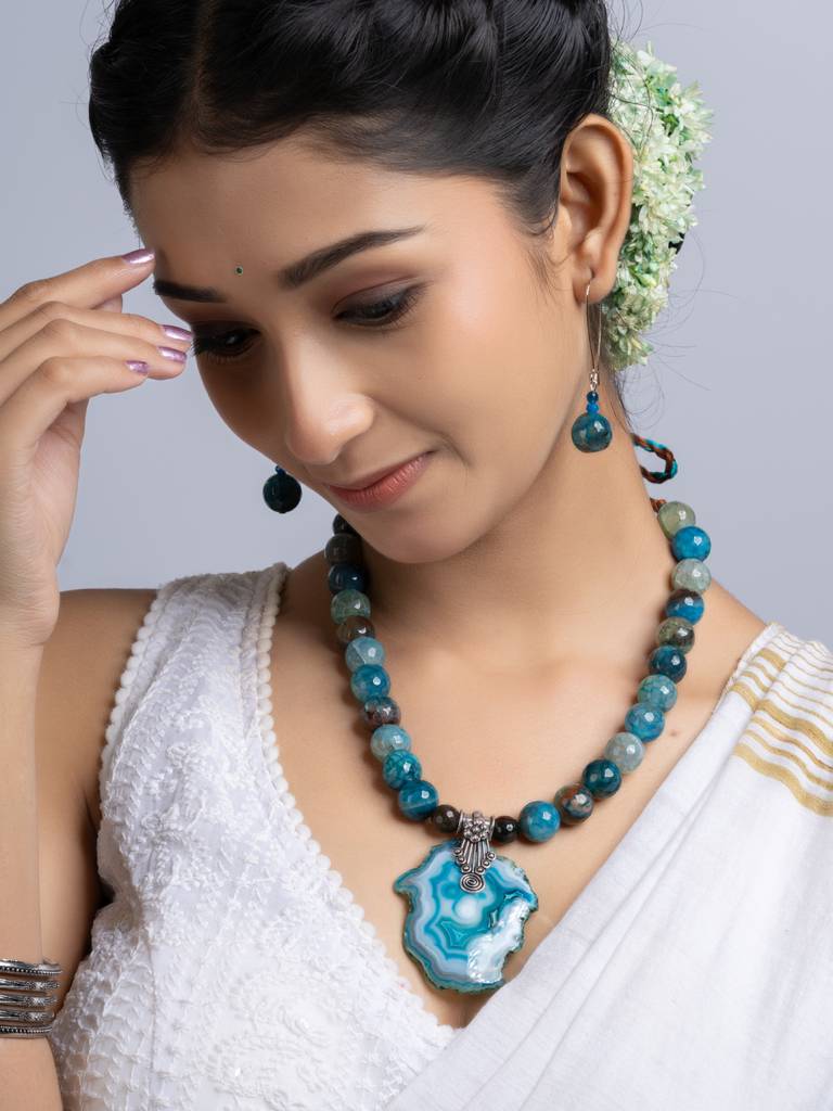 Semi Precious Peacock Blue Agate Quartz Necklace Set : LAANP255