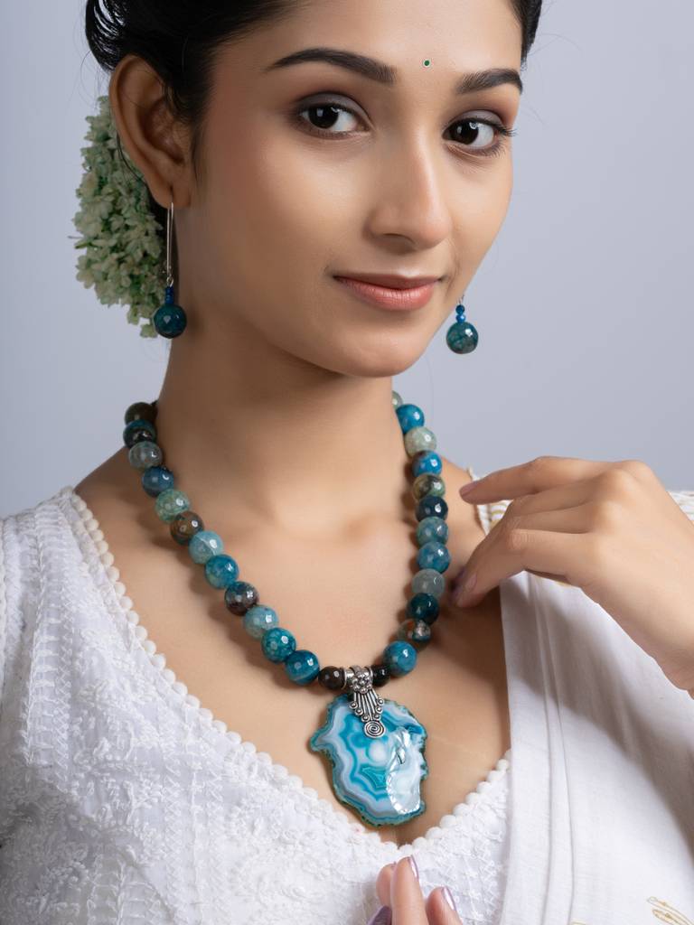 Semi Precious Peacock Blue Agate Quartz Necklace Set : LAANP255