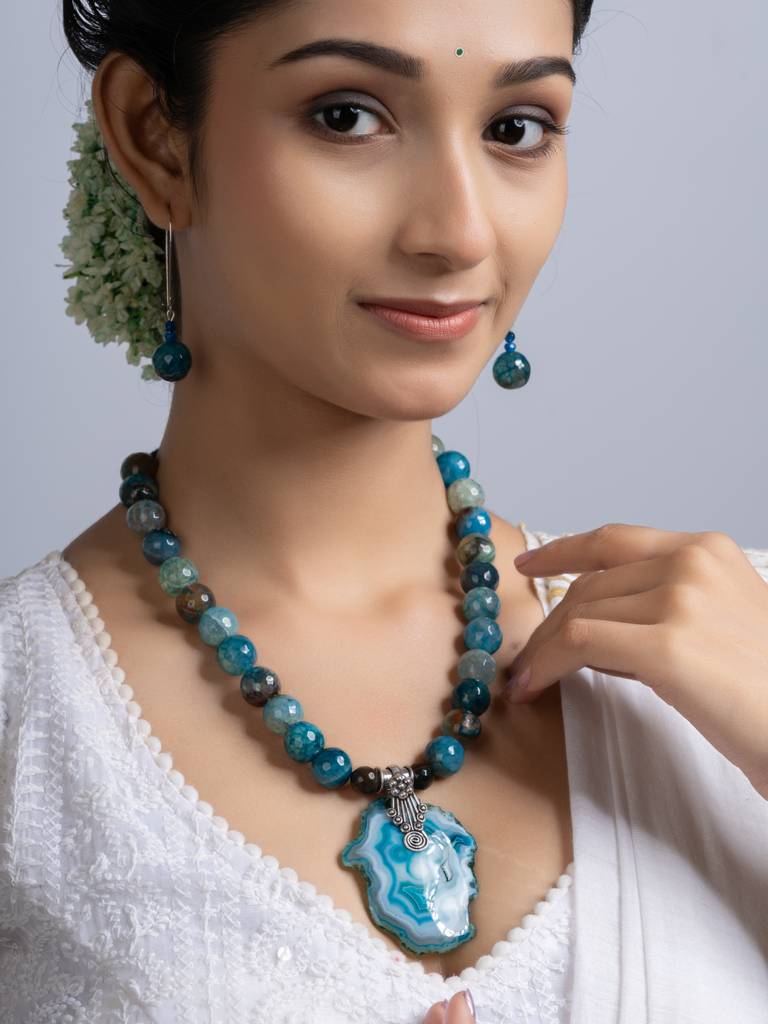 Semi Precious Peacock Blue Agate Quartz Necklace Set : LAANP255
