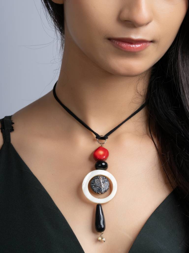 Black White Red Lava Onyx Coral Sleek Necklace With Adjustable Suede Cord : LAANP204