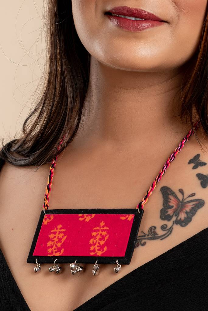 Handmade Fabric Neckpiece In Black, Pink & Orange With Ghungroo And Adjustable Dori For Women : LAANP13