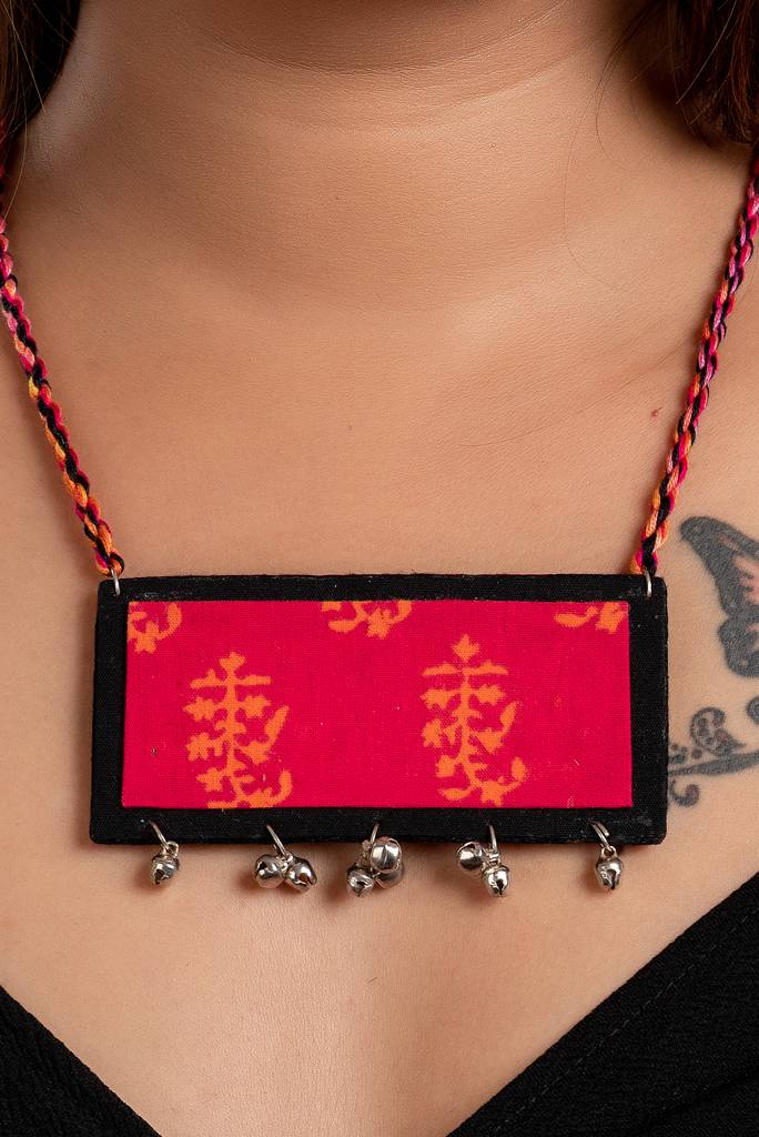 Handmade Fabric Neckpiece In Black, Pink & Orange With Ghungroo And Adjustable Dori For Women : LAANP13