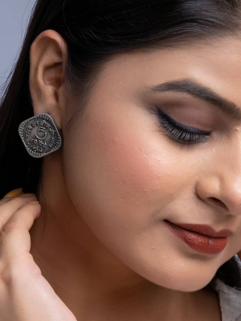 Oxidised Silver 5 Paise Stud Earrings : LAAER675