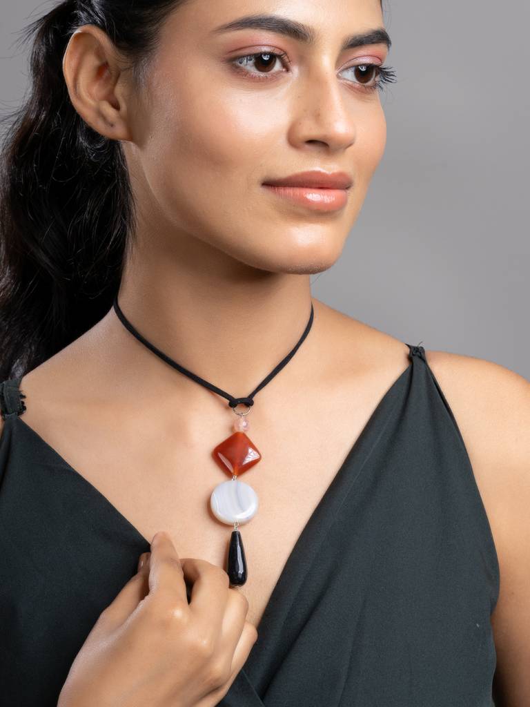 Black Brown White Onyx Agate  Sleek Necklace With Adjustable Suede Cord : LAANP235