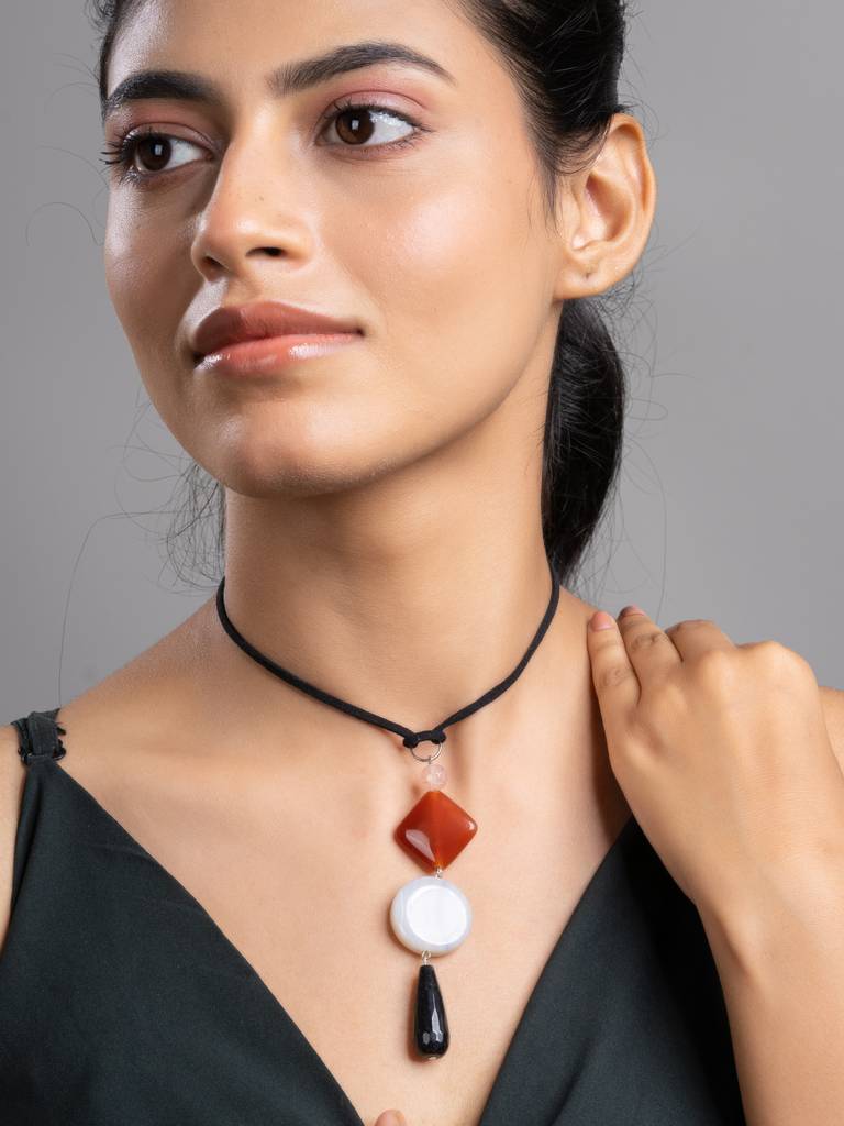 Black Brown White Onyx Agate  Sleek Necklace With Adjustable Suede Cord : LAANP235