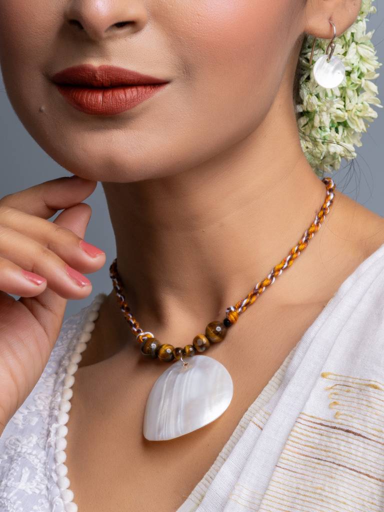Mother Of Pearl Tiger Eye Necklace Set : LAANP148