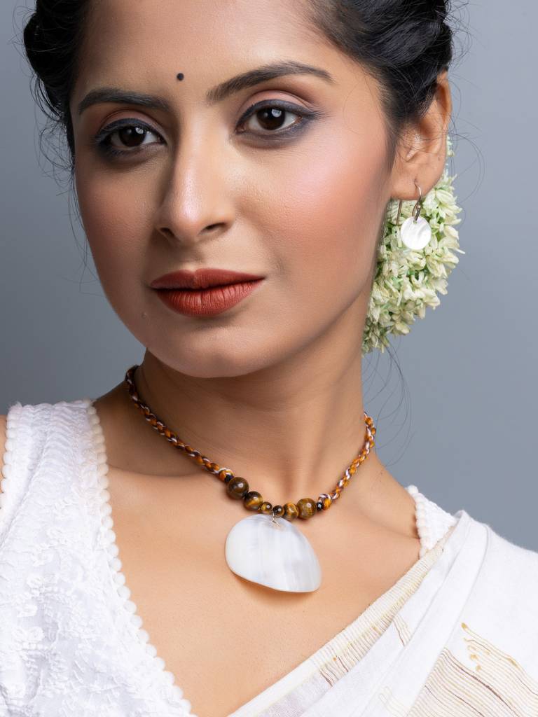 Mother Of Pearl Tiger Eye Necklace Set : LAANP148