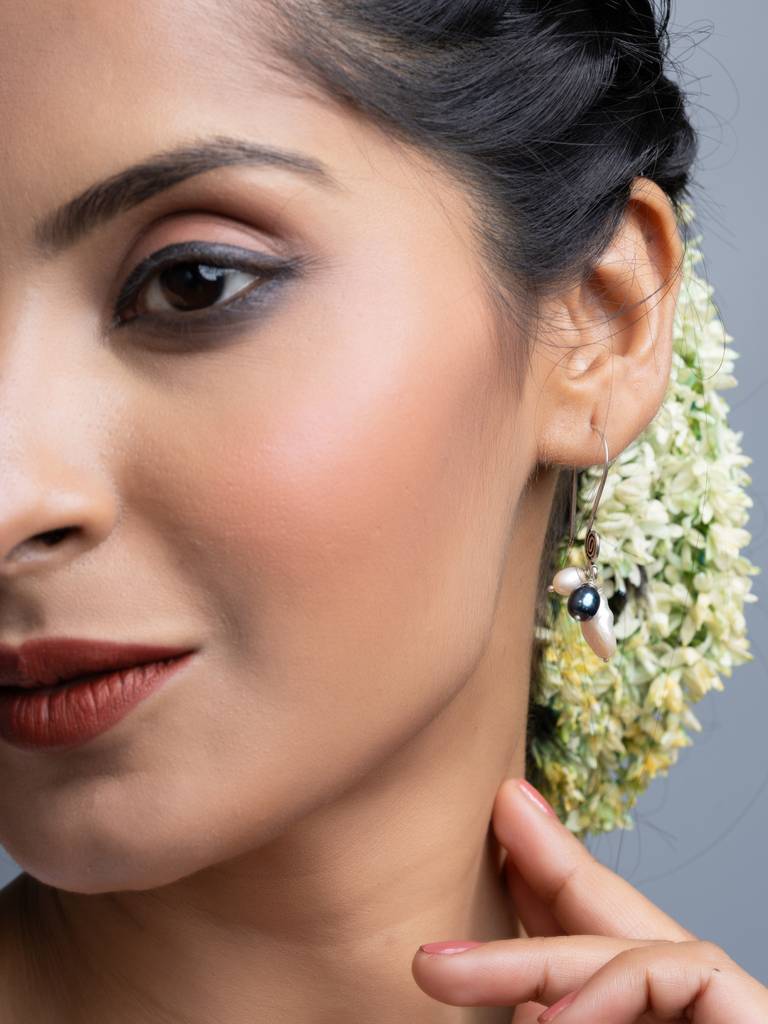 White Midnight Blue Freshwater Baroque Pearl Dangler Earrings : LAAER677