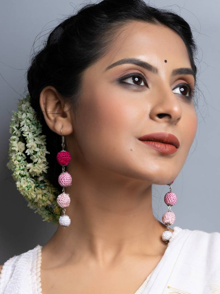 Shades Of Pink Thread Bead Dangler Earrings : LAAER682