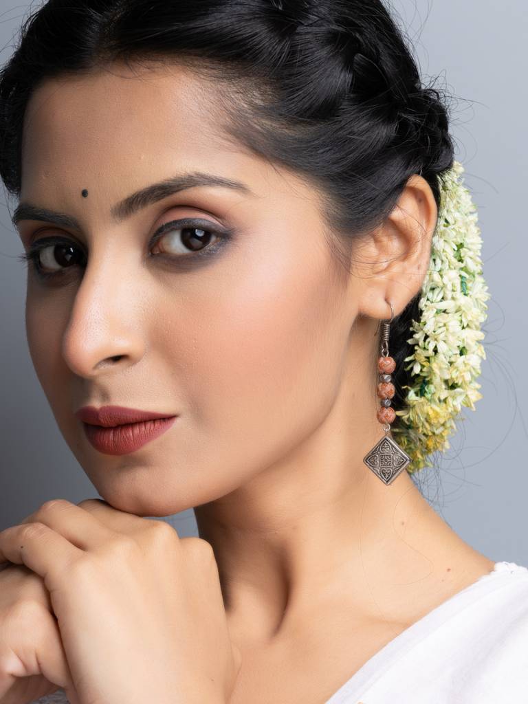 Semi Precious Sandstone Floral Earrings : LAAER690