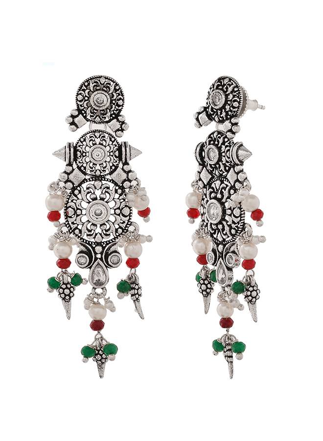 Abharan Tribal Inspired White Pearls Earrings : 8905124493580