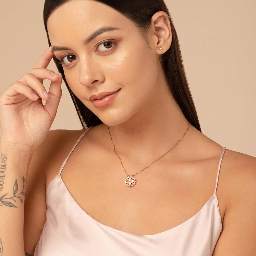Hyacinth 4-Pcs Zircon Heart Magnetic Clover Necklace - Rose Gold : NS10186