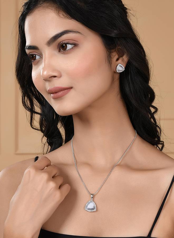Majestic Silver Toned Pendant Set : 8905124443455