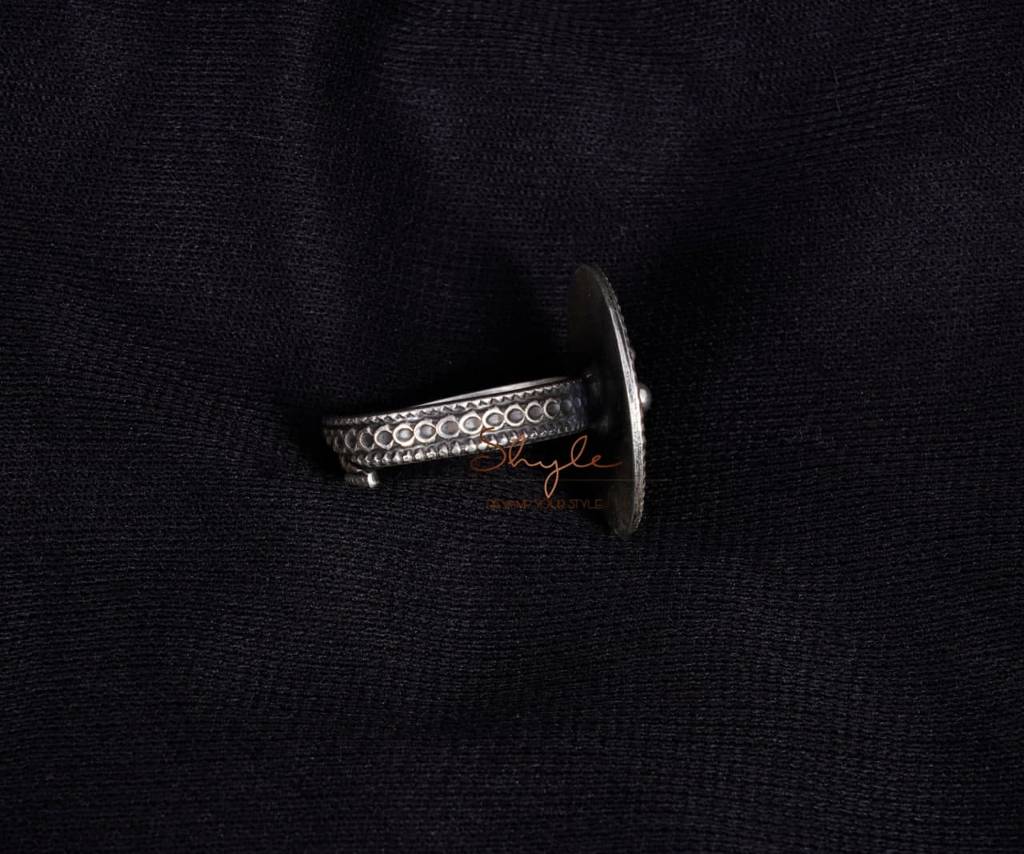Mizoya Tribal Inspired Everyday Ring : SR1002