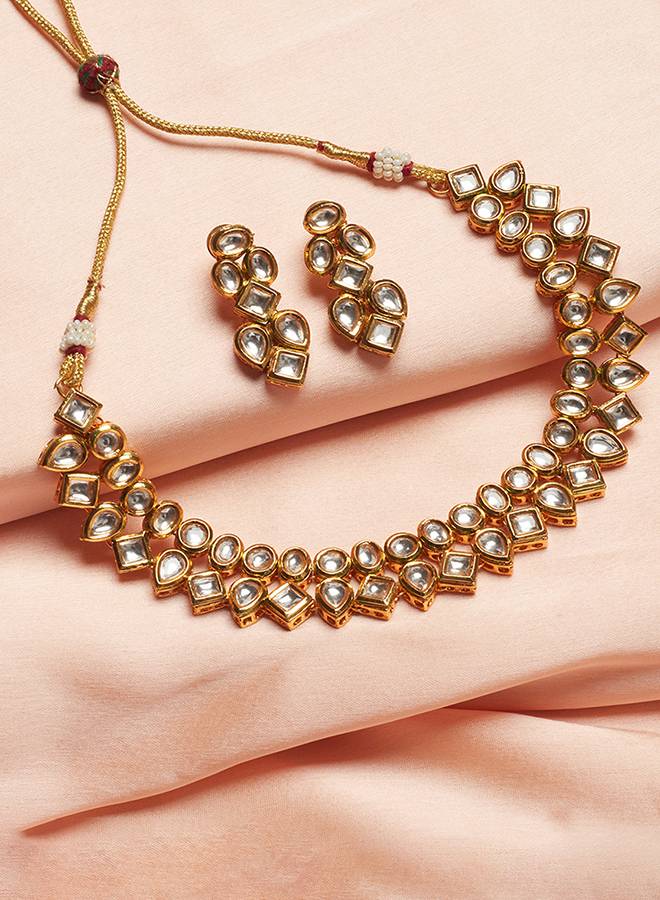 Traditional Kundan Necklace Set : 8905124453539