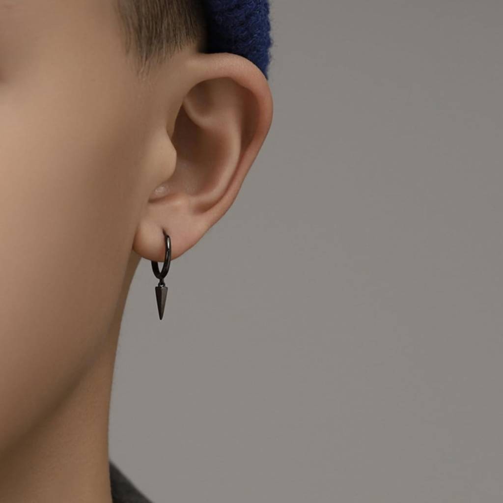 Black Sharp  Loop Hoop Earrings : ME2C0187