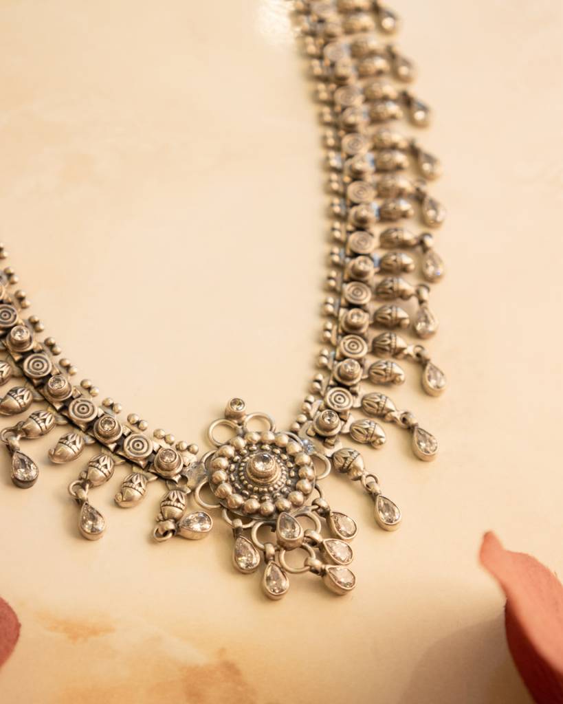 Tattva Jadau Statement Necklace : SN11298