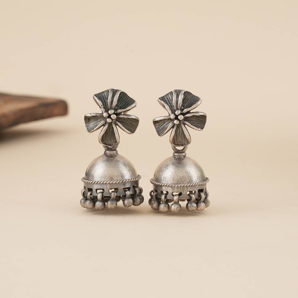 Flower Stud Jhumka : SSE831