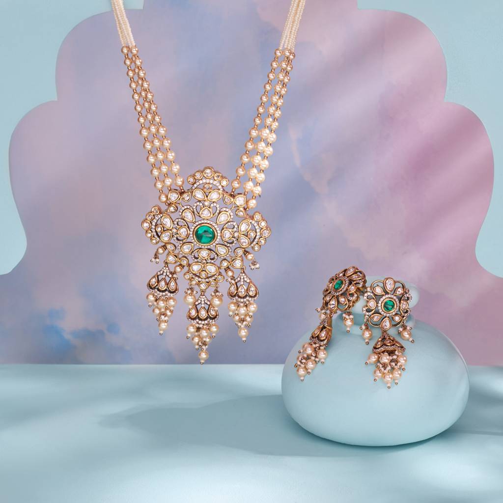 Green  Plated Ethnic Kundan Necklace Set-411517 : 411517