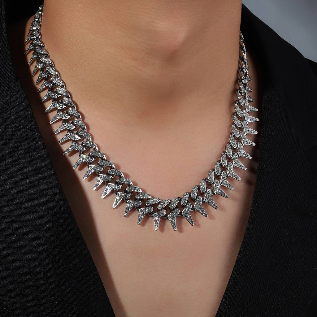 Gothic Thorns Necklace : MN1S0963-S