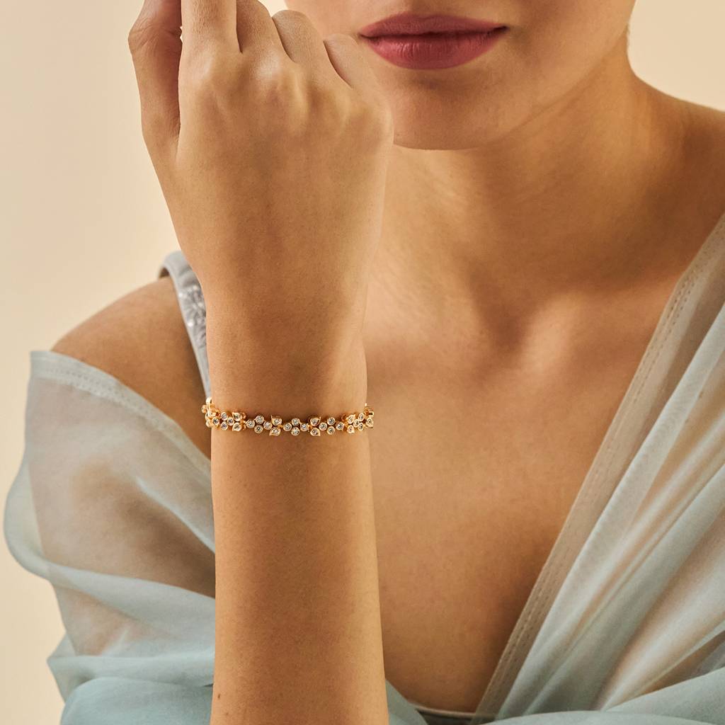 Kushal'S Fashion Jewellery White Gold-Plated Party Zircon Bracelet -417568 : 417568