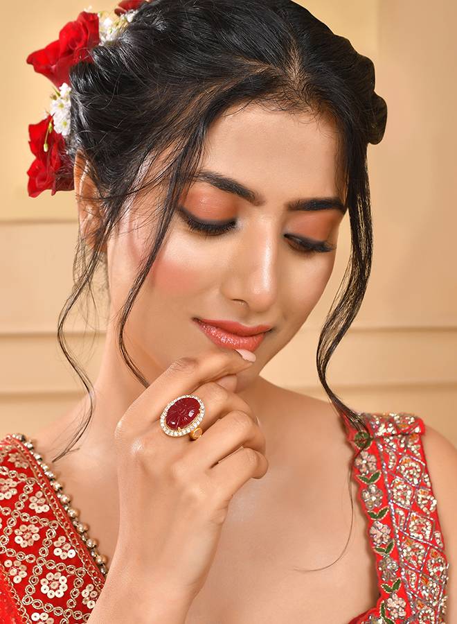 Heer Gulnoor Statement Ring : 8905124515527