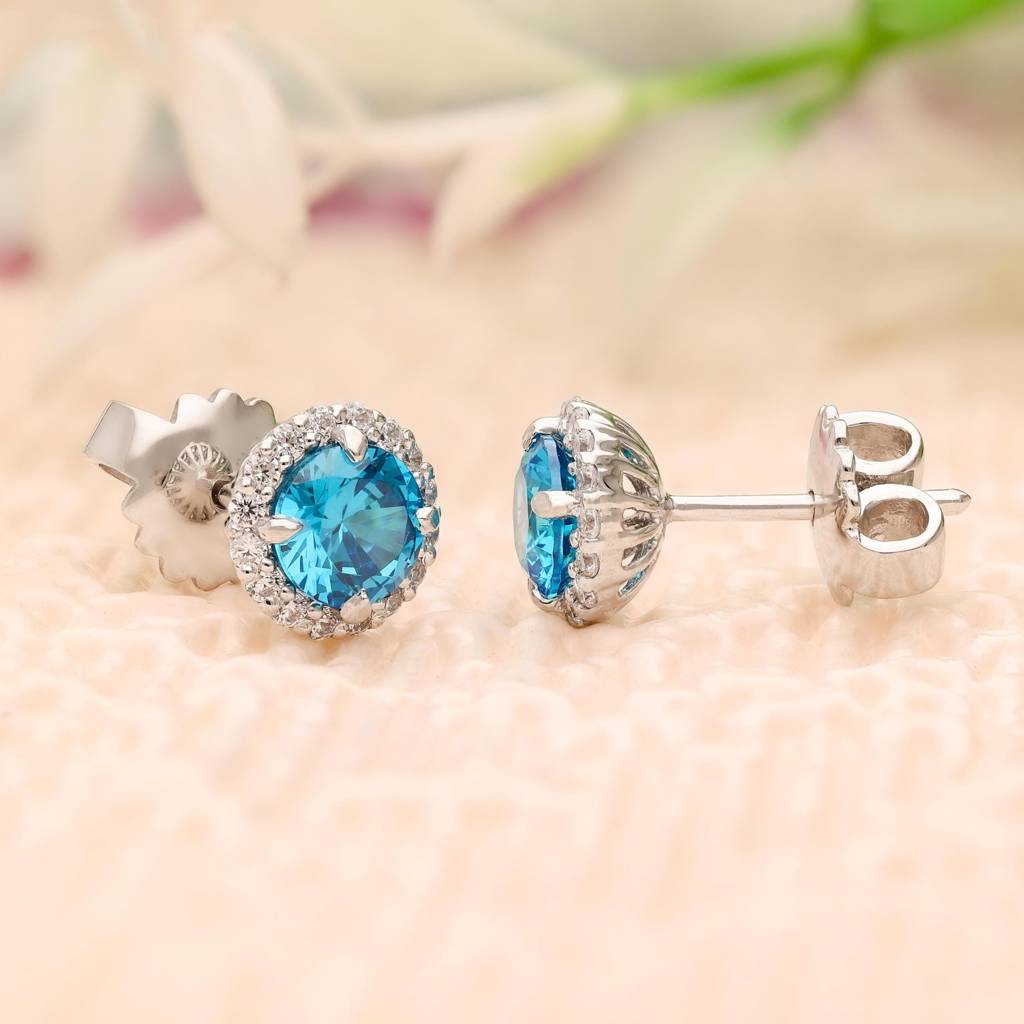 Aqua Blue Oval Halo Stud Earrings In 925 Silver : SE_000536