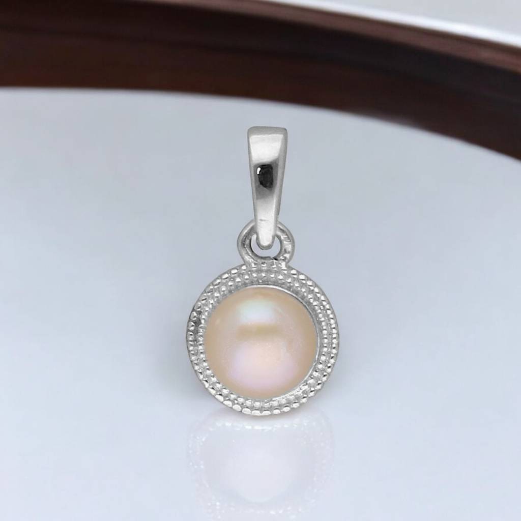 92.5 Sterling Silver Yachana Designer Pearl Pendant : JPMAY-22-165
