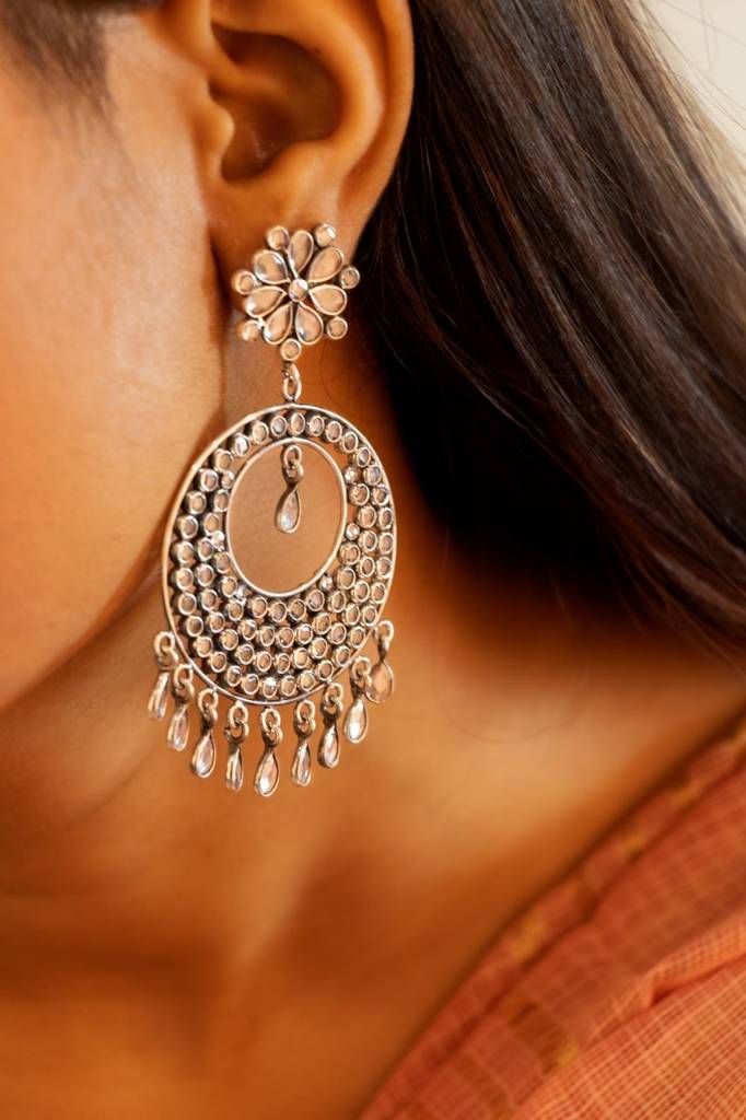 Essence Fine Scintillating Statement Chandbali : SE1102-1-1