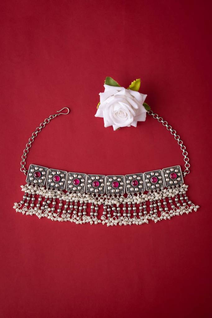 Tattva Jadau Tikdi Sequence Pearl Layered Necklace : SN508044
