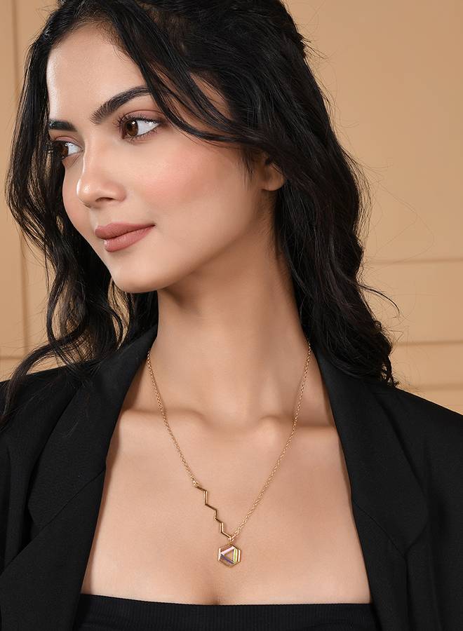 Benzene Enamelled Casual Necklace : 8905124456707