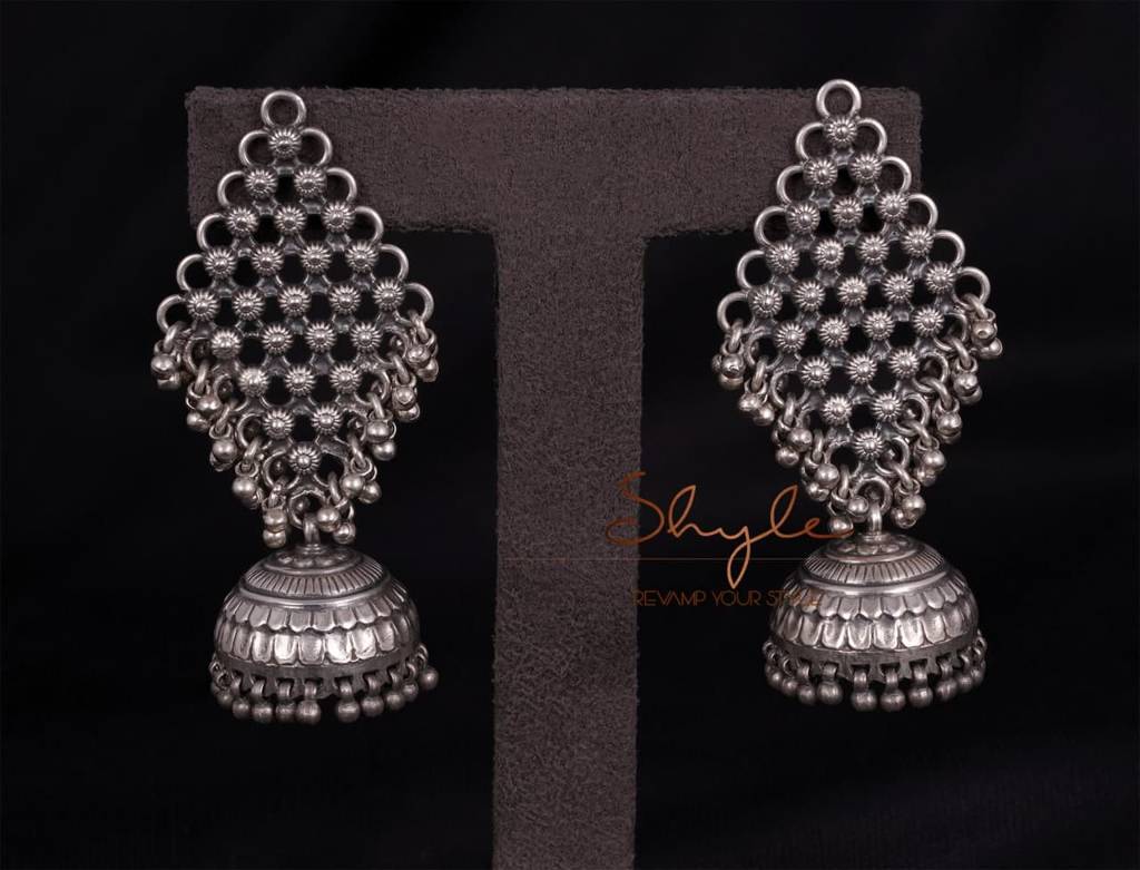 Tattva Intricate Jali Jhumka Drop Statement Necklace Set : SN1071