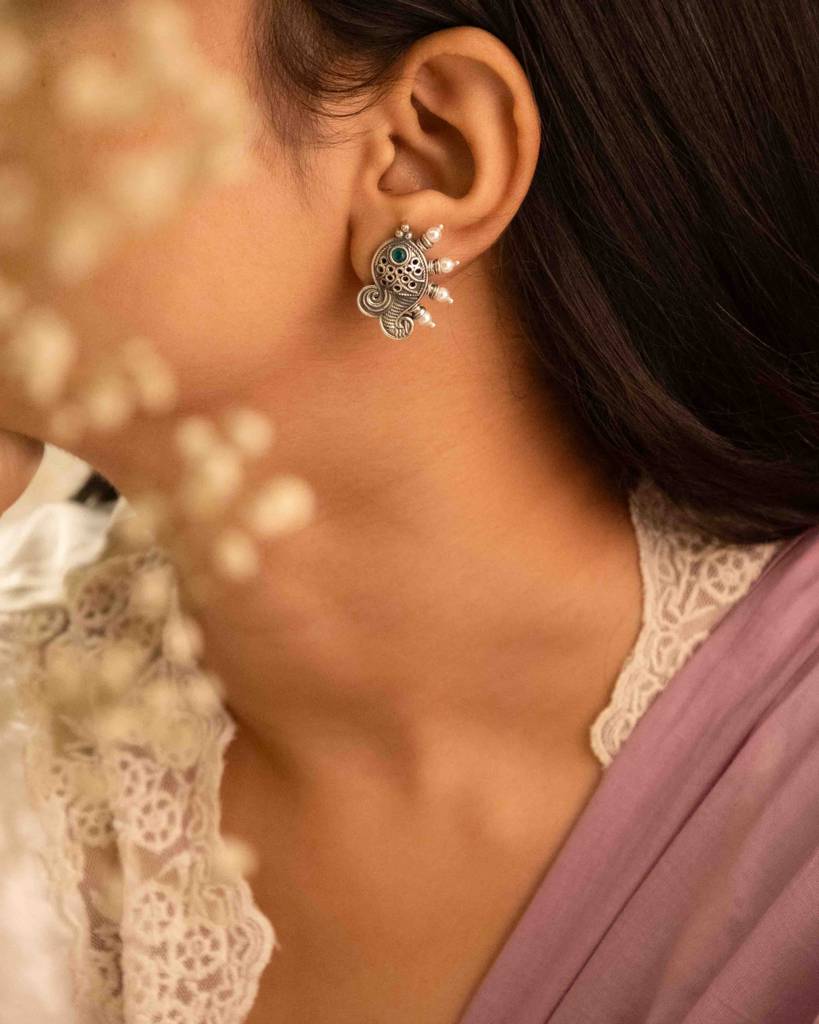 Adya Matsaya Intricate Stud Earring : SE5512-1