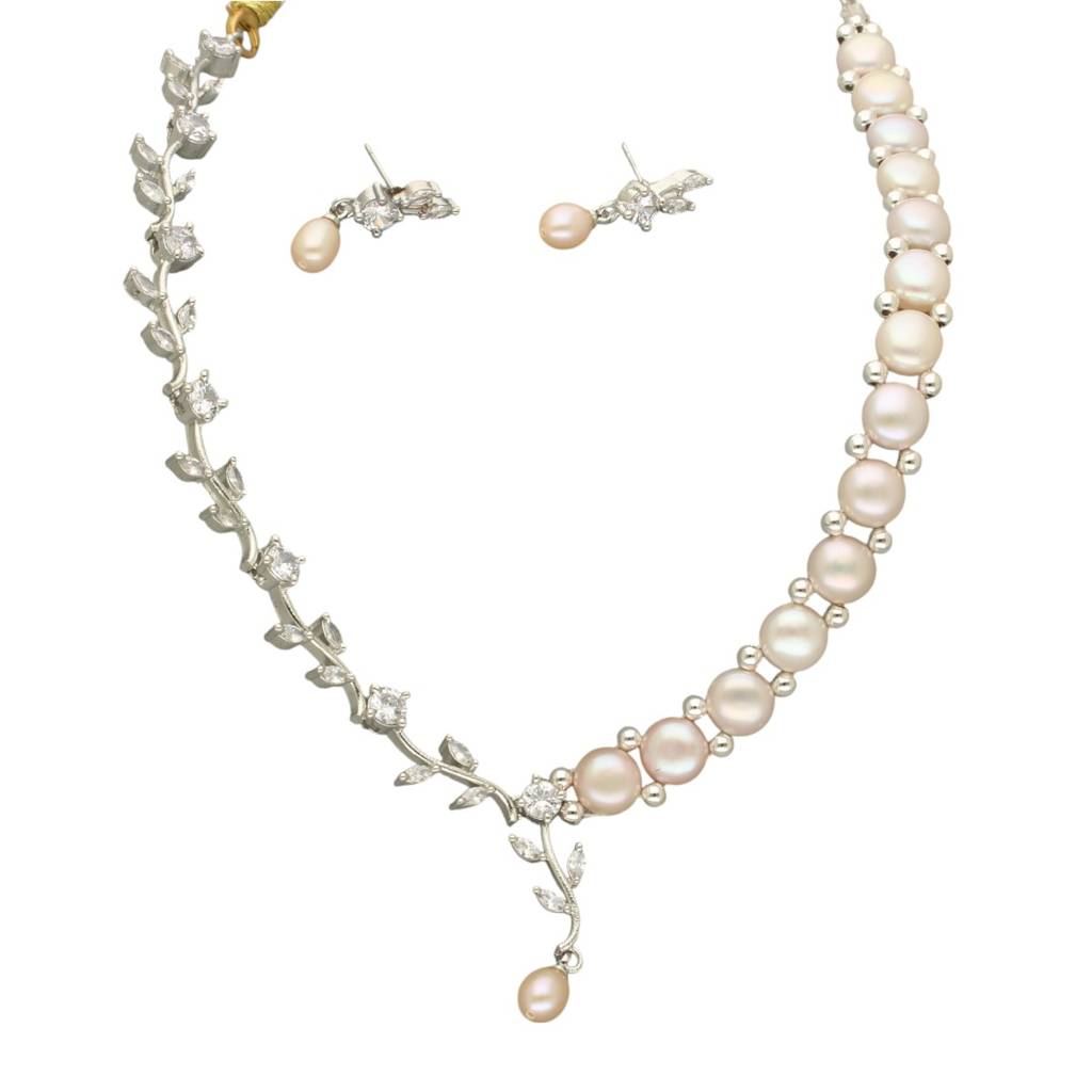 The Classic Princess Pearl Necklace Set : JPJUl-25-045