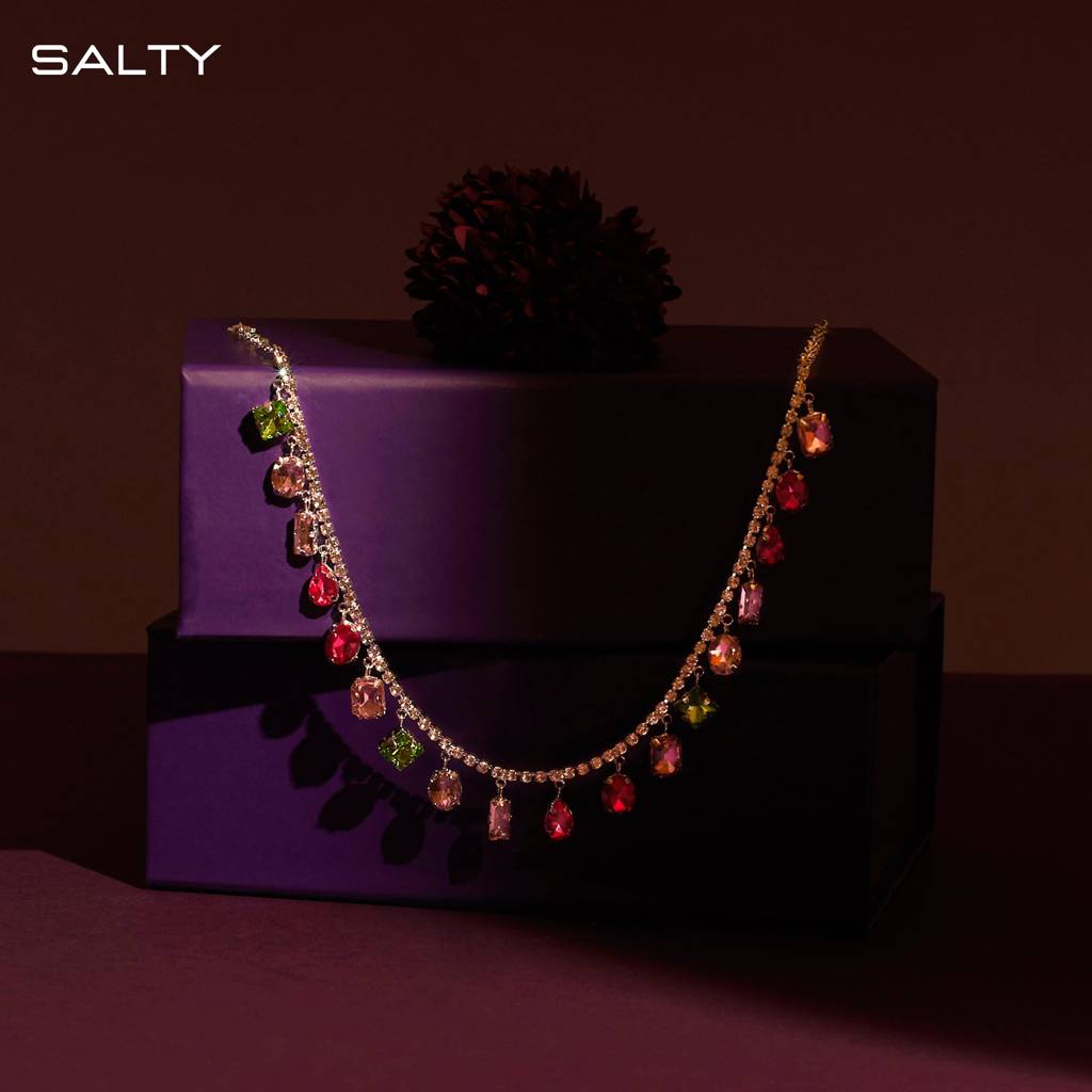Iconic Sakura Necklace : NS12257