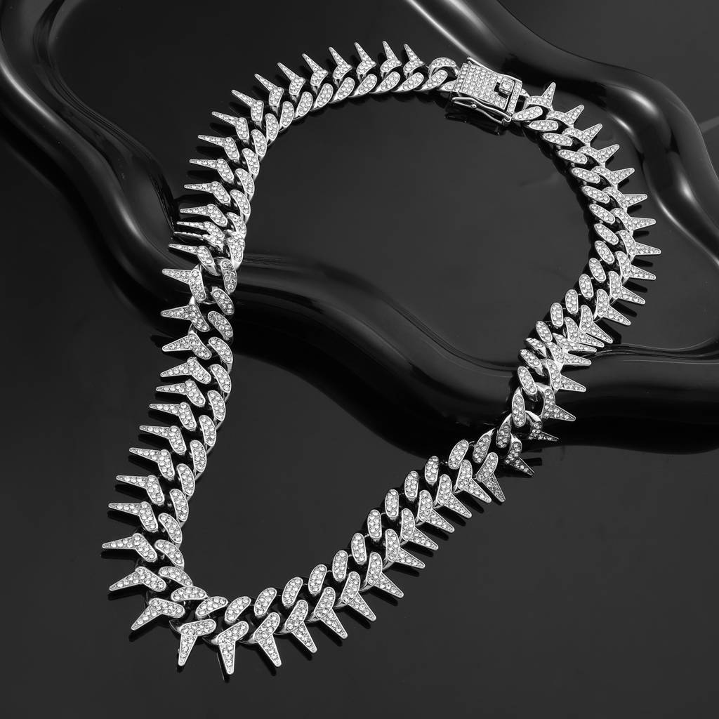 Gothic Thorns Necklace : MN1S0963-S