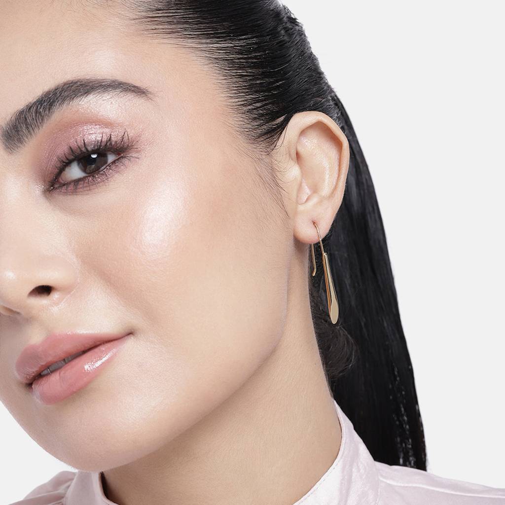 Estele Gold Plated Wand Drop Earrings : 308702ER