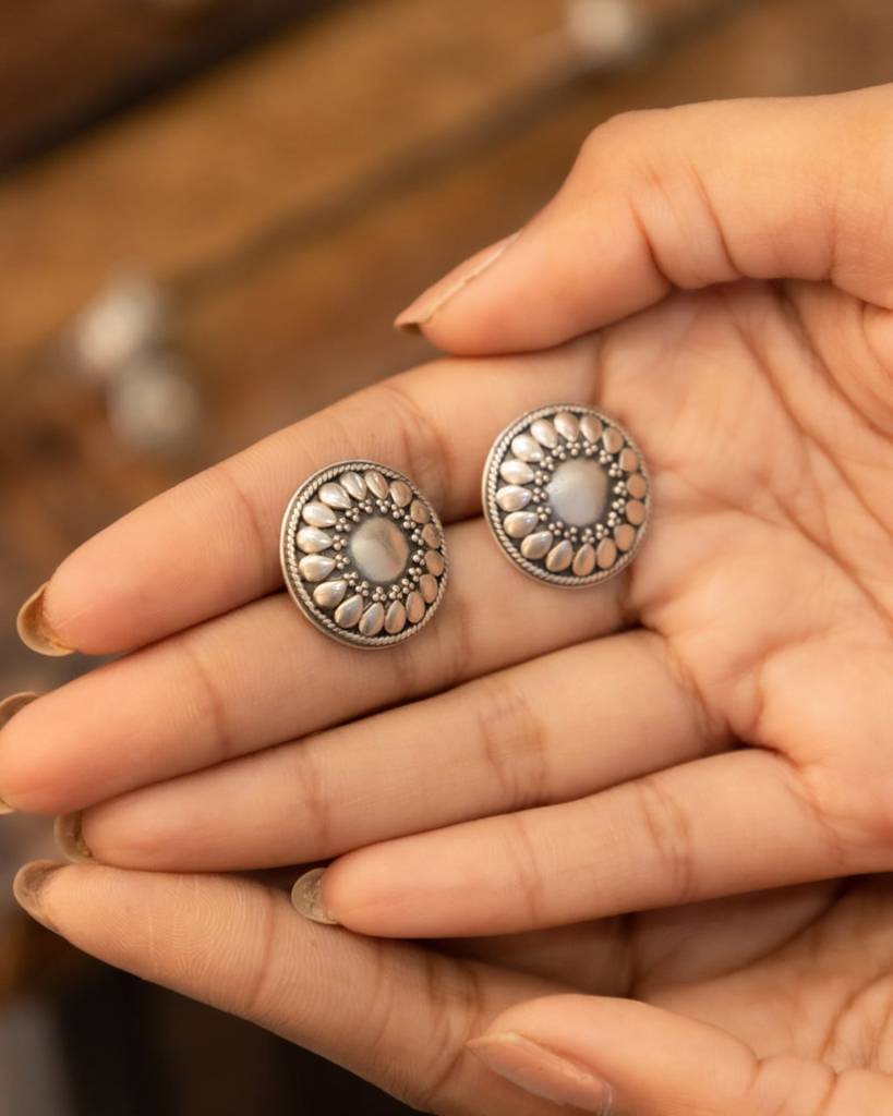 Mizoya Intricate Versatile Stud Earring : SE80214
