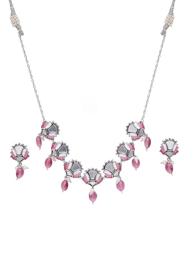 Festive Hues Mirrored Floral Motifs Brass Oxidised Silver Plated Jewellery Set : 8905124466133